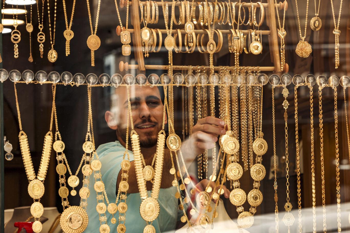 بعد تراجعه.. أسعار الذهب وسبائك الذهب اليوم السبت 28 يونيو 2025