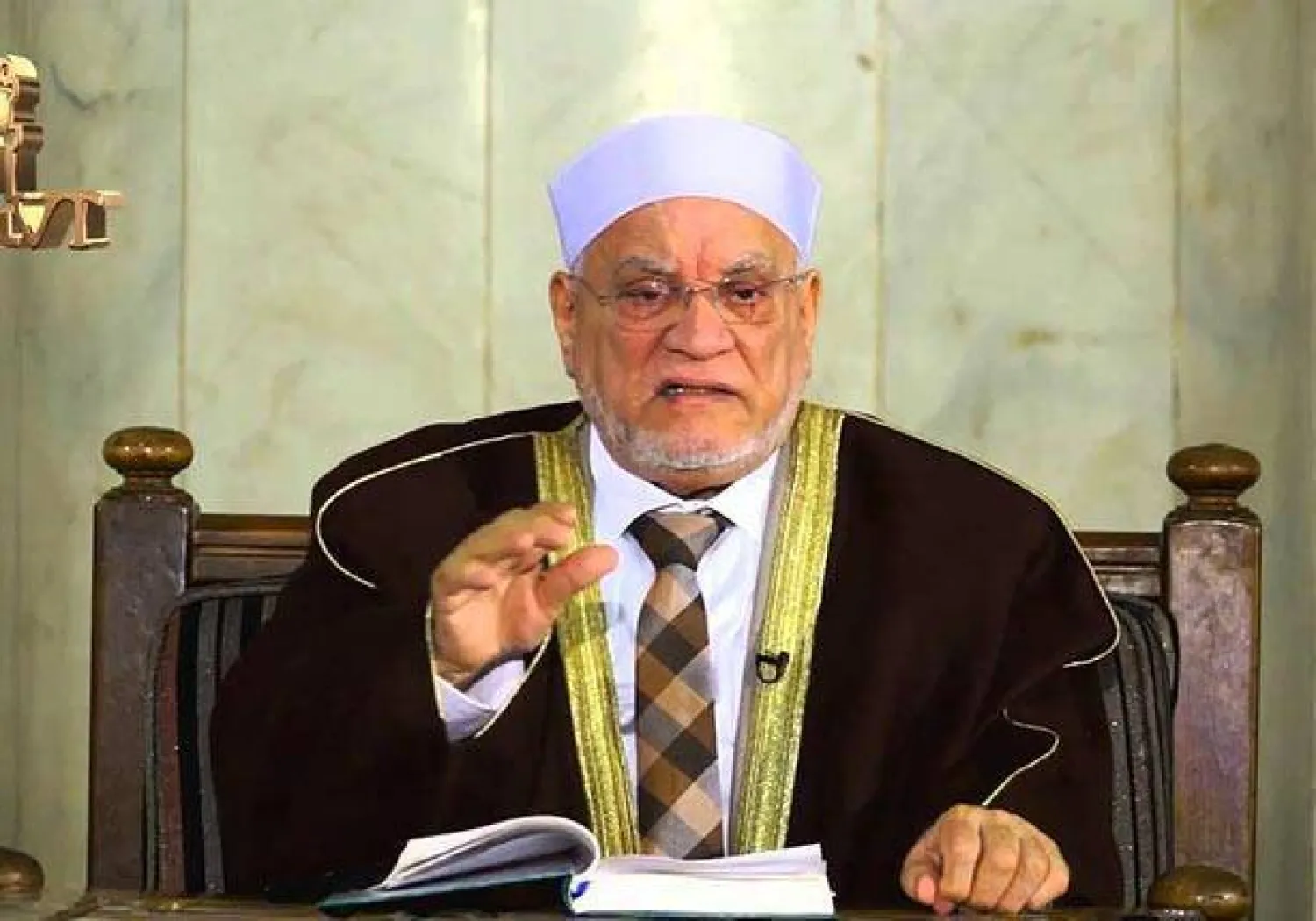 عزاء الدكتور أحمد عمر هاشم بالزقازيق والقاهرة اليوم وغدا.. تعرف على التفاصيل